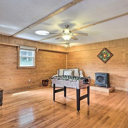 Charming Mills River Home With Porch And Yard! Zewnętrze zdjęcie