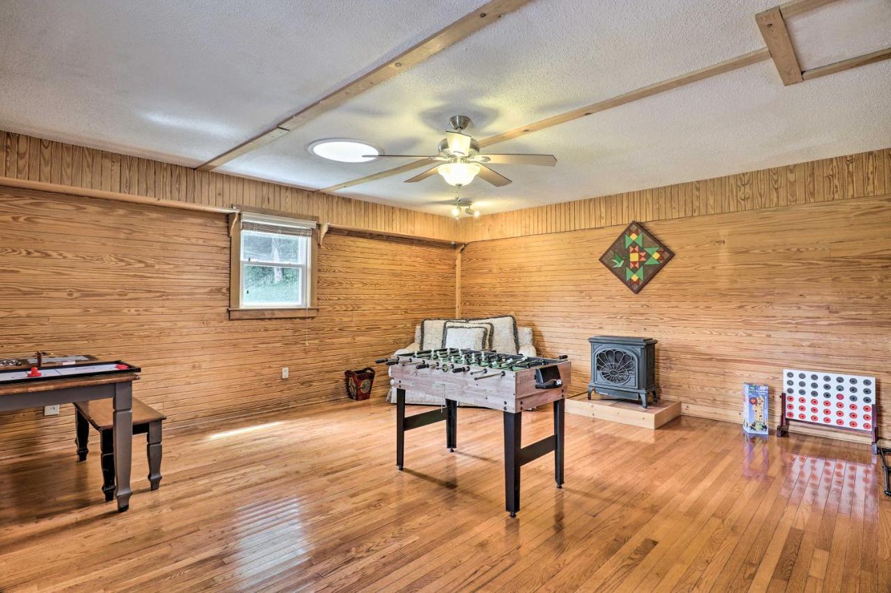 Charming Mills River Home With Porch And Yard! Zewnętrze zdjęcie